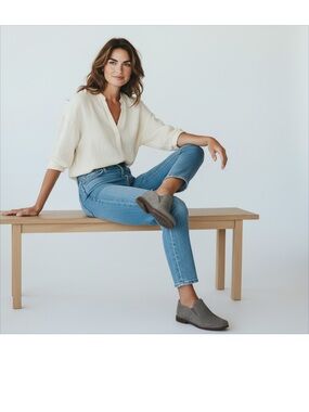 Clarks Women's Cabaret City Taupe Suede Slip-On Loafers